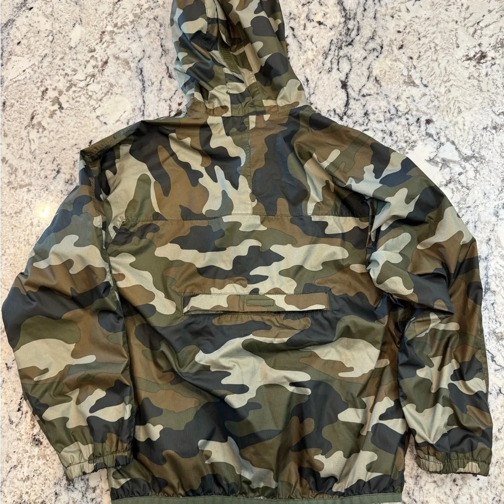 Lands’ End Kids Camo Hooded Windbreaker Jacket Size 7